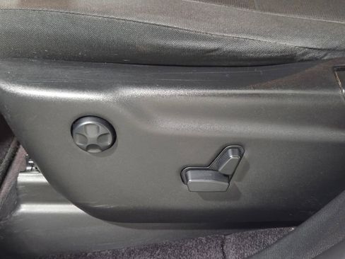 Used 2017 Jeep Grand Cherokee Laredo w/ Quick Order Package 23E image 23