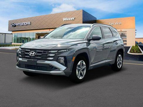 New 2026 Hyundai Tucson SEL image 1