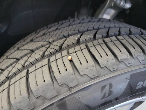 Used 2021 BMW X5 xDrive40i AWD/4WD image 31