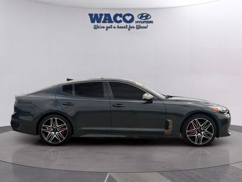 Used 2023 Kia Stinger GT2 image 9