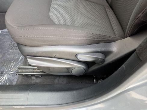 Used 2023 Jeep Compass Sport image 22