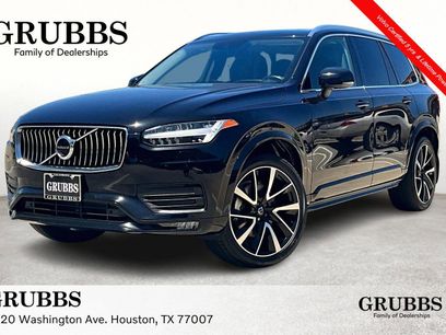 Certified 2022 Volvo XC90 T6 Momentum w/ Advanced Package