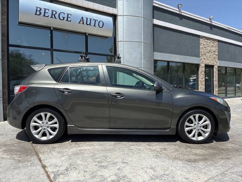 Used 2011 MAZDA MAZDA3 s Grand Touring w/ Tech Pkg FWD image 6