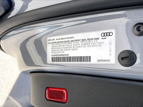 Used 2021 Audi RS 7 Sportback w/ Black Optic Package image 33