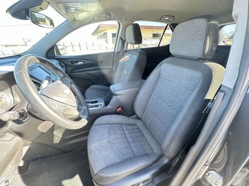 Used 2023 Chevrolet Equinox LT image 18