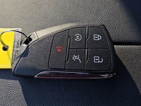 New 2026 GMC Terrain Elevation w/ Elevation Premium Package image 32