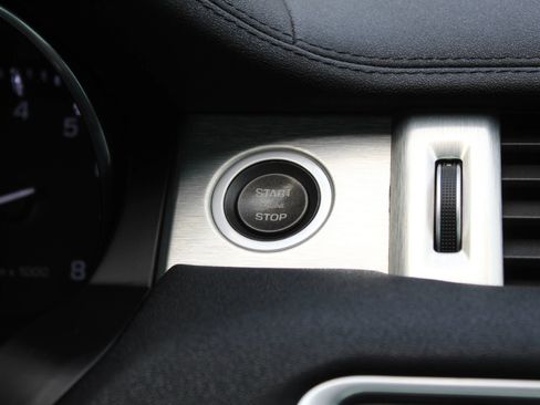 Used 2015 Land Rover Range Rover Evoque Pure Plus image 39