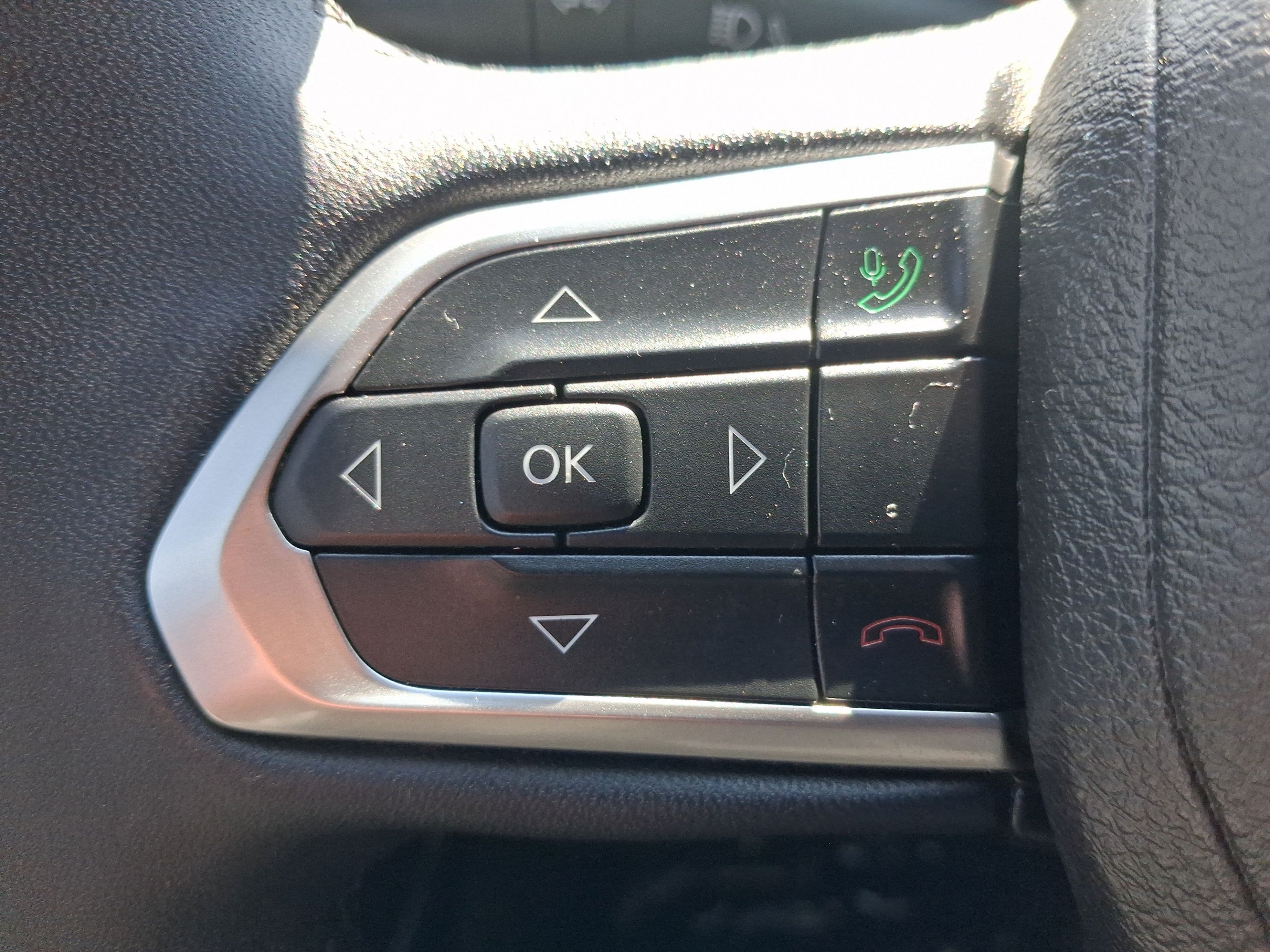 Used 2024 Jeep Compass Latitude AWD/4WD image 22