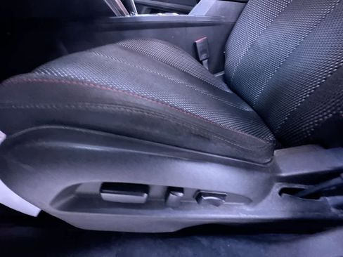 Used 2014 Chevrolet Equinox LT w/ Driver Convenience Package image 13