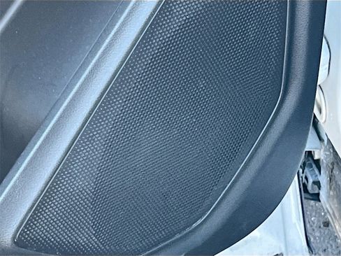 Used 2021 Ford Explorer XLT w/ Class III Trailer Tow Package image 18