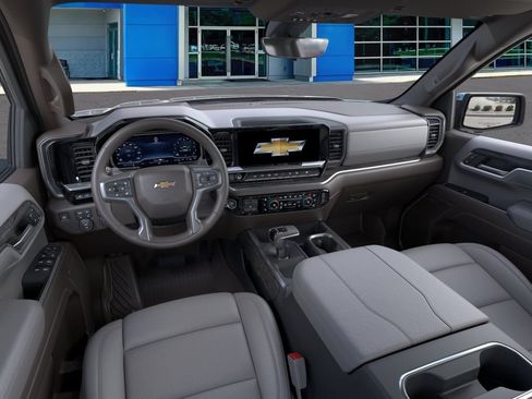 New 2026 Chevrolet Silverado 1500 LTZ w/ LTZ Premium Package AWD/4WD image 34