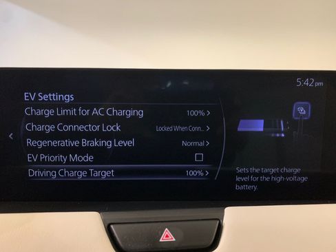 Used 2024 MAZDA CX-90 Plug-In Hybrid w/ Premium Plus AWD/4WD image 42