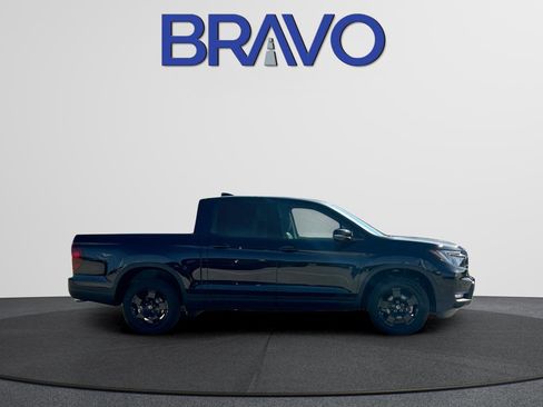 New 2026 Honda Ridgeline Black Edition image 5