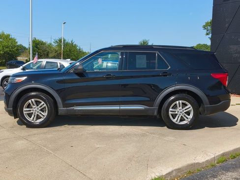Used 2020 Ford Explorer XLT w/ Equipment Group 202A AWD/4WD image 20