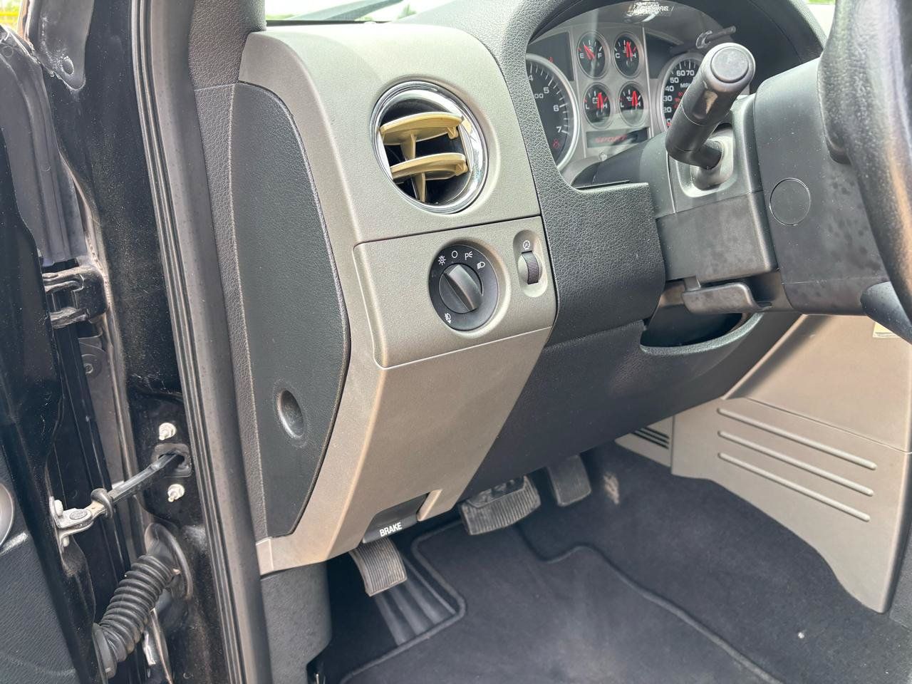 Used 2008 Ford F150 Lariat RWD image 13