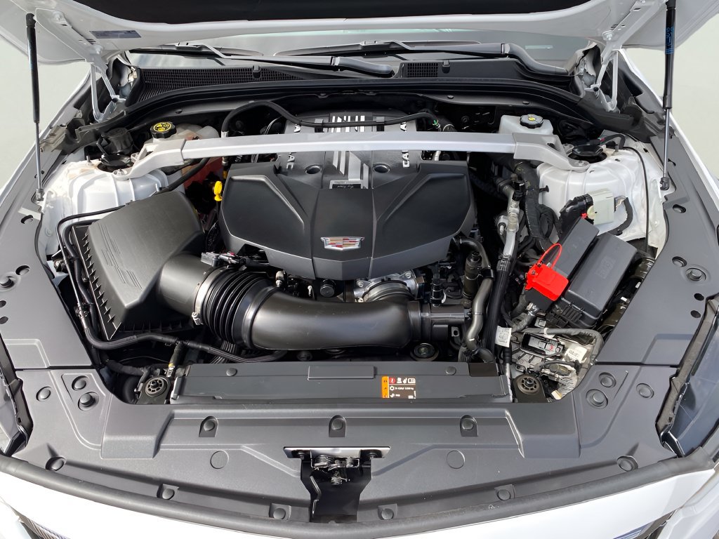 Certified 2024 Cadillac CT5 V Blackwing w/ Carbon Fiber Package 2 RWD image 9