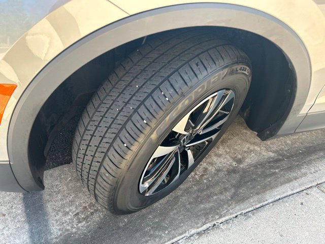Used 2024 Volkswagen Tiguan S FWD image 13