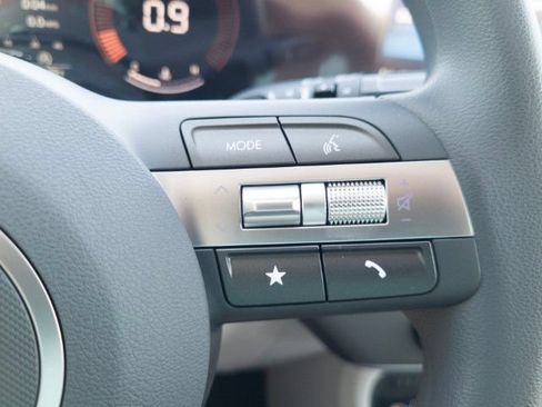 New 2027 Hyundai Kona SE FWD image 26