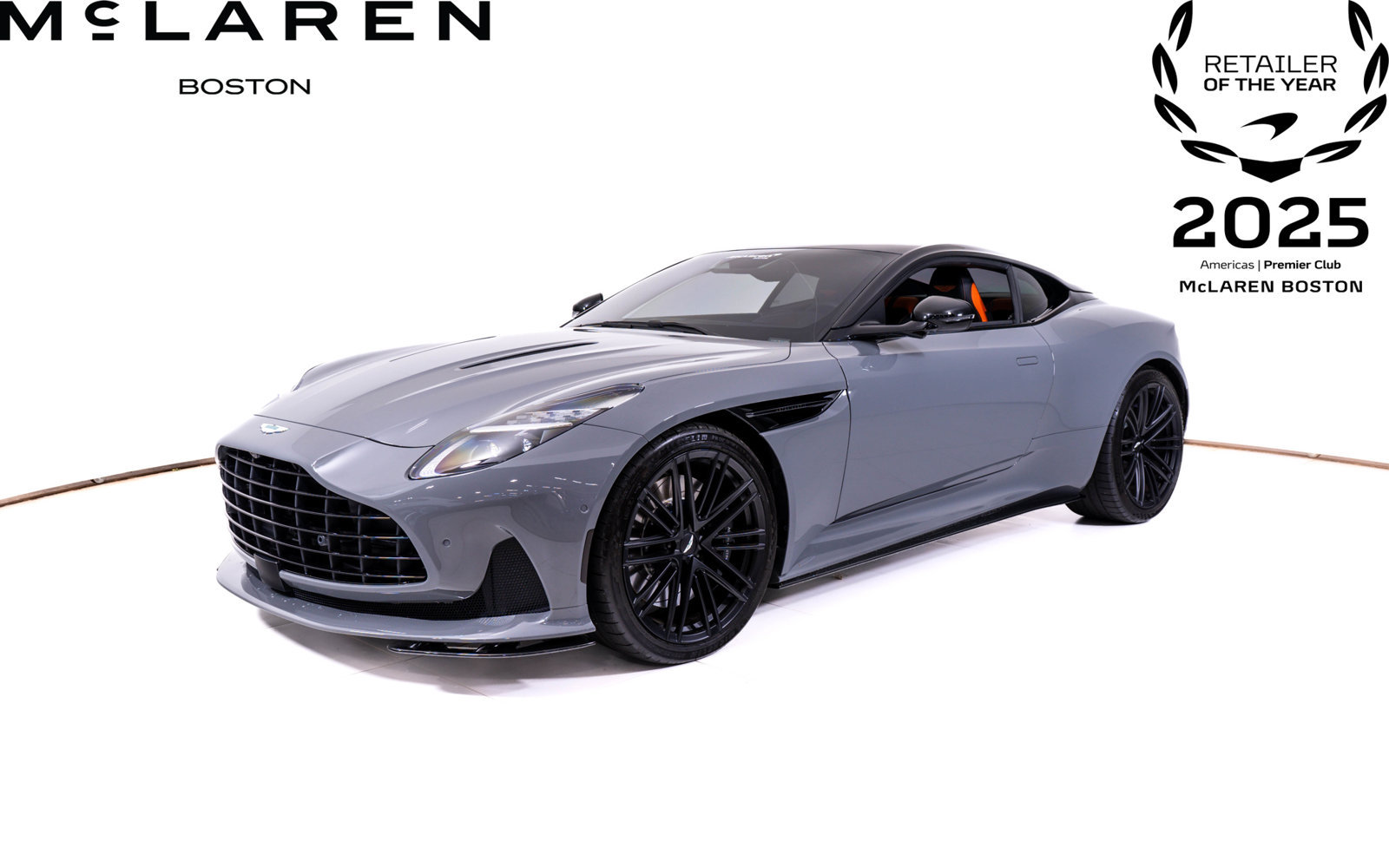 Used 2025 Aston Martin DB12 Coupe RWD image 1