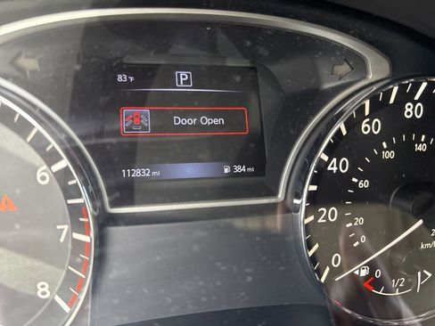 Used 2016 Nissan Altima 2.5 S w/ Power Driver Seat Package image 7