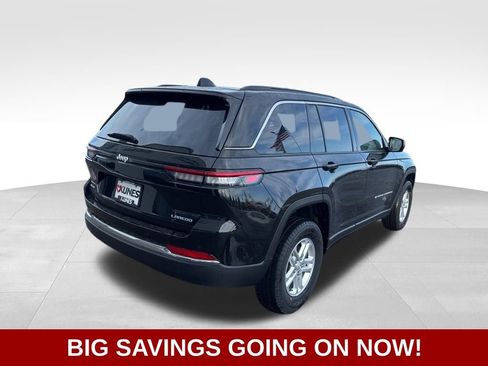 New 2025 Jeep Grand Cherokee Laredo image 10