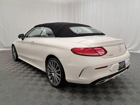 Used 2018 Mercedes-Benz C 300 4MATIC Cabriolet image 12