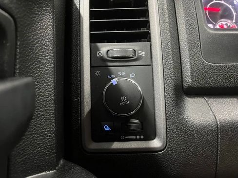Used 2021 RAM 1500 Express w/ Wheel & Sound Group AWD/4WD image 24
