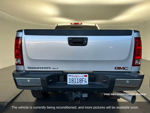 Used 2014 GMC Sierra 2500 SLT w/ SLT Convenience Package image 4