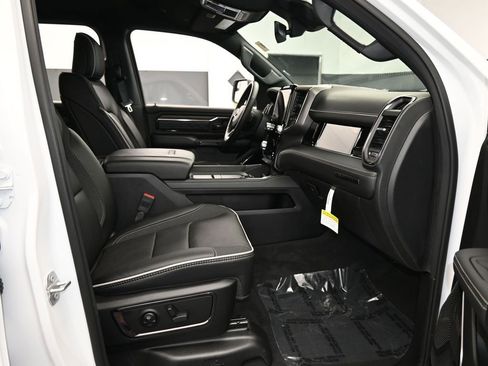 Used 2025 RAM 1500 Limited image 49