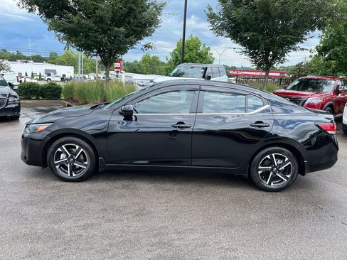 Certified 2025 Nissan Sentra SV w/ All-Weather Package FWD image 5