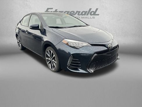Used 2017 Toyota Corolla XSE image 1