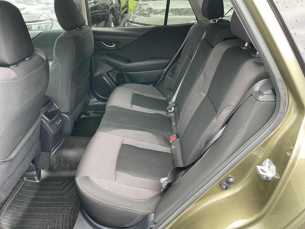 Used 2021 Subaru Outback Premium AWD/4WD image 38