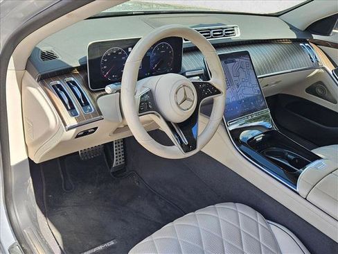 Certified 2023 Mercedes-Benz S 500 4MATIC image 9
