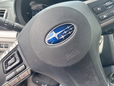 Used 2016 Subaru Forester 2.5i Touring w/ Eyesight & Navigation System AWD/4WD image 10