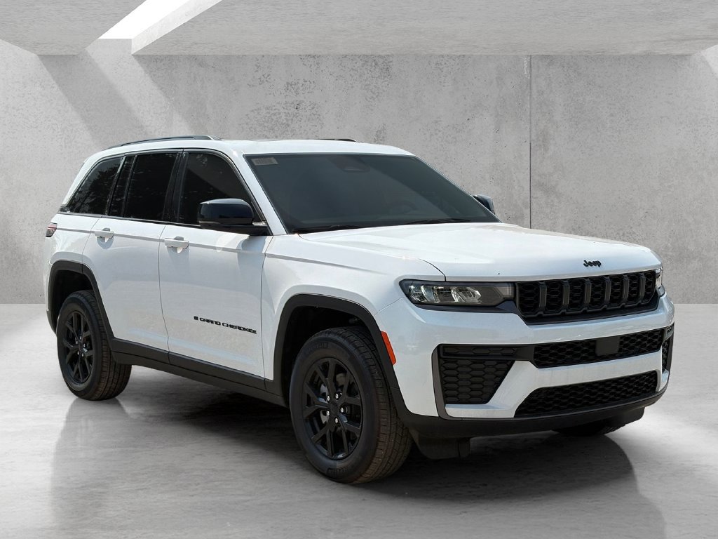 New 2026 Jeep Grand Cherokee 2WD image 3