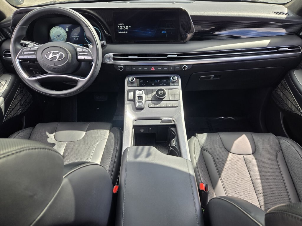 Used 2023 Hyundai Palisade Calligraphy FWD image 12