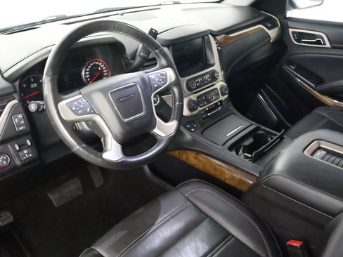 Used 2016 GMC Yukon XL Denali w/ Open Road Package AWD/4WD image 22