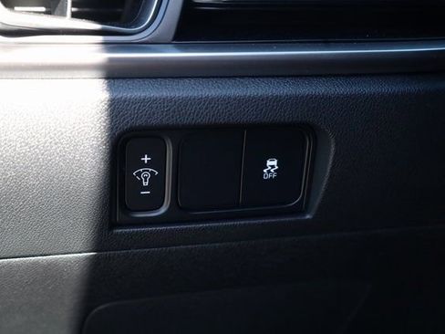 New 2025 Kia Sorento S w/ Panoramic Sunroof Package image 12