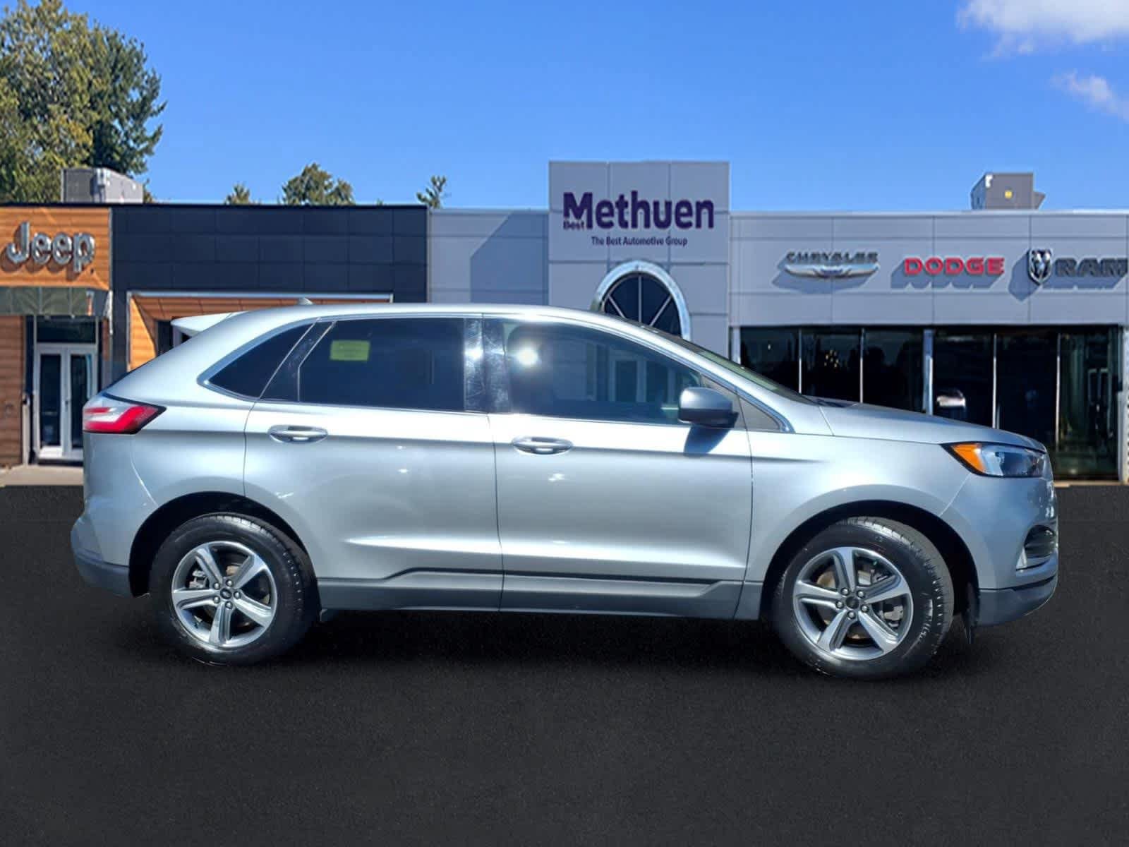 Used 2023 Ford Edge SEL w/ Convenience Package AWD/4WD image 4