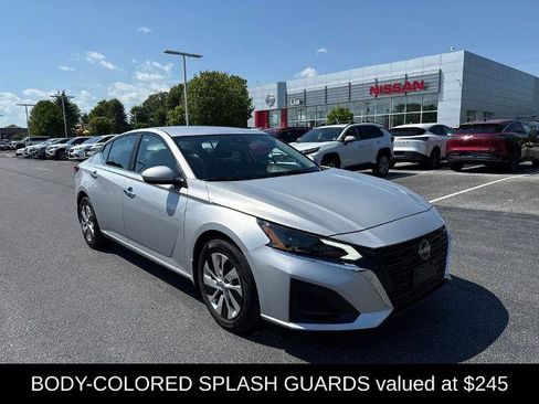 Certified 2023 Nissan Altima 2.5 S FWD image 4