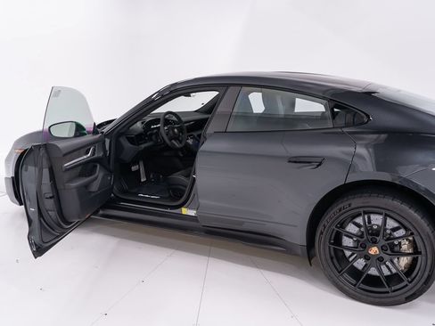 Used 2025 Porsche Taycan Turbo GT AWD/4WD image 9