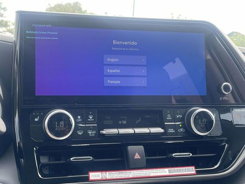 New 2026 Toyota Highlander XLE AWD/4WD image 21