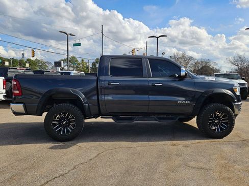 Used 2019 RAM 1500 Laramie image 7