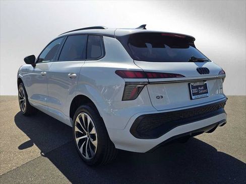 New 2026 Audi Q3 quattro 2.0T AWD/4WD image 5