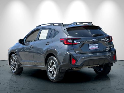 Used 2024 Subaru Crosstrek 2.0i Premium image 6
