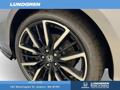 New 2025 Honda Accord Touring image 32