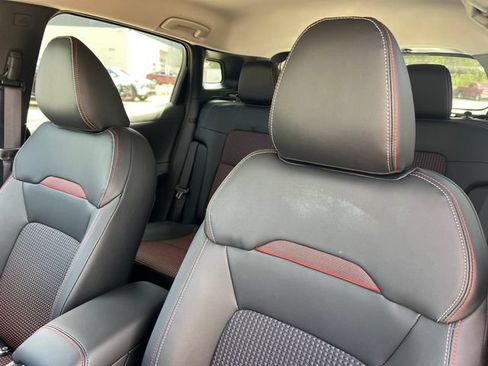 New 2026 Nissan Kicks SR w/ Cold Weather Package AWD/4WD image 9