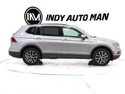 Used 2021 Volkswagen Tiguan SE w/ Panoramic Sunroof Package