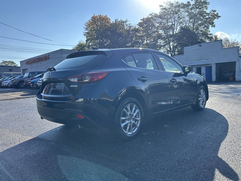 Used 2015 MAZDA MAZDA3 i Grand Touring FWD image 4