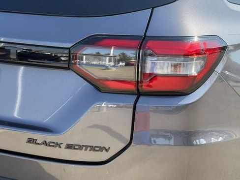 Used 2025 Honda Pilot Black Edition image 7